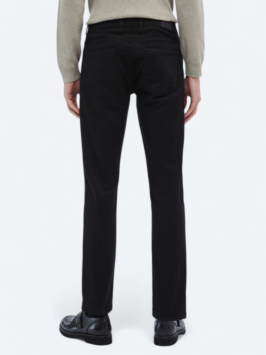 Black Weaving Slim Fit Casual Cotton Blended Trousers - 5