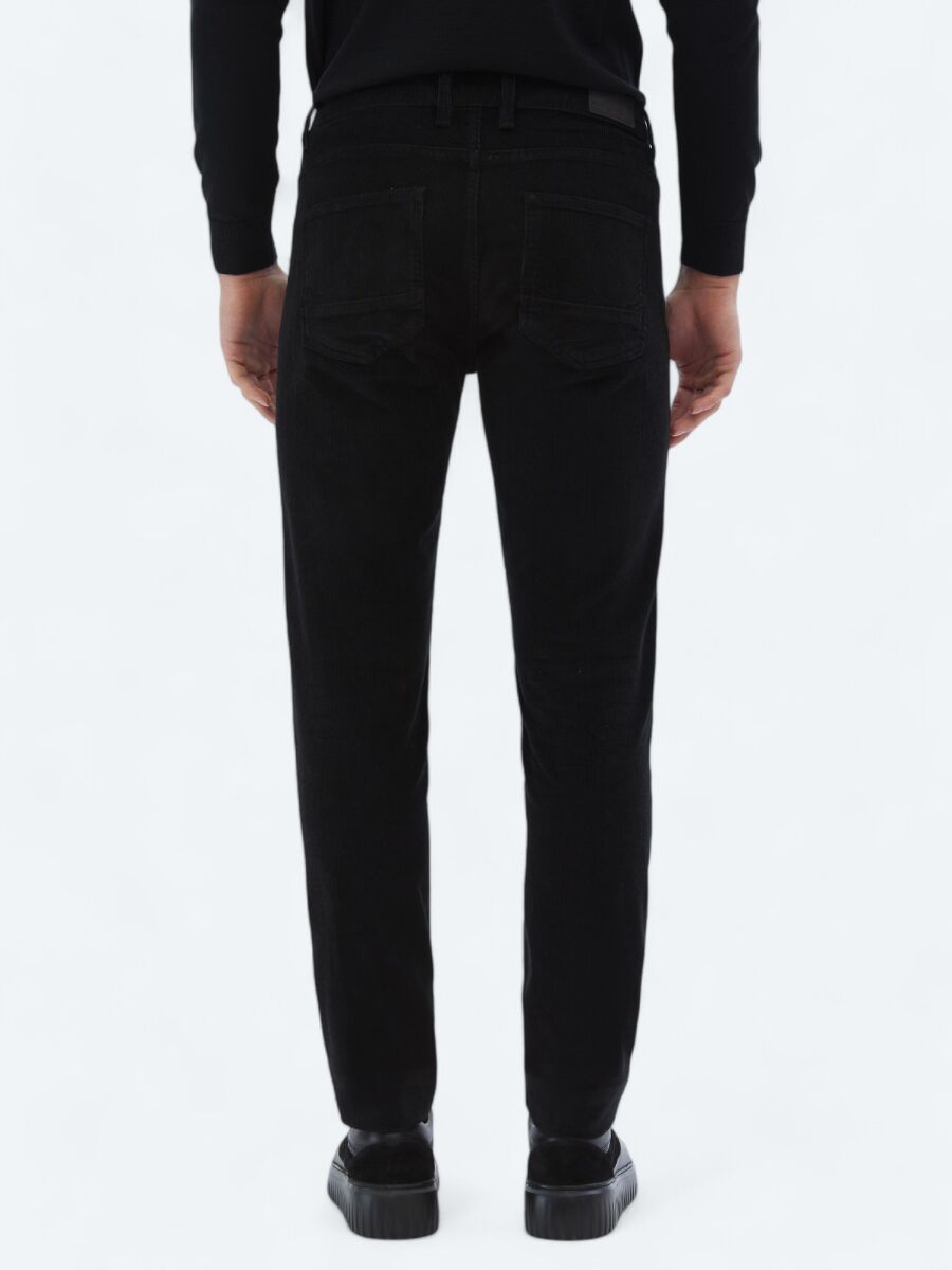 Black Weaving Slim Fit Casual Cotton Blended Trousers - 5