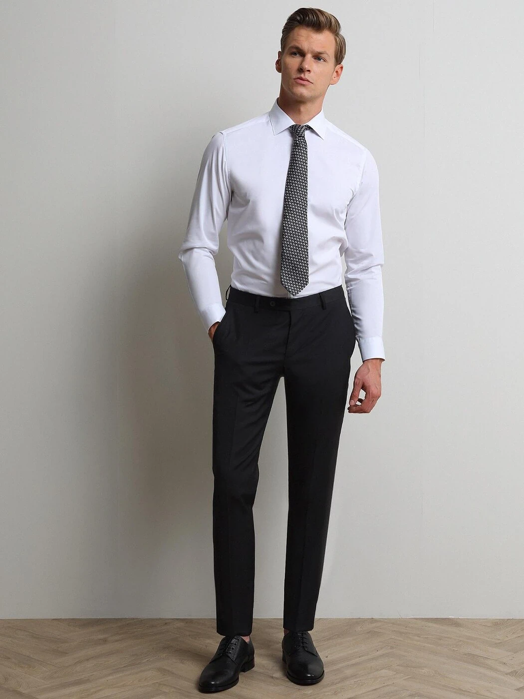 Black Weaving Slim Fit Classical Wool Blended Trousers - 3