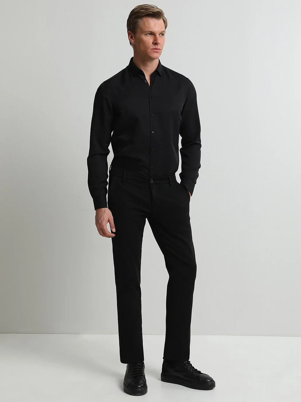 Black Weaving Slim Fit Smart Casual Cotton Blended Trousers - 2
