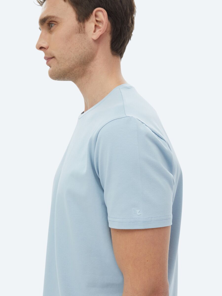 Blue Plain Crew Neck Cotton Blended T-Shirt - 4