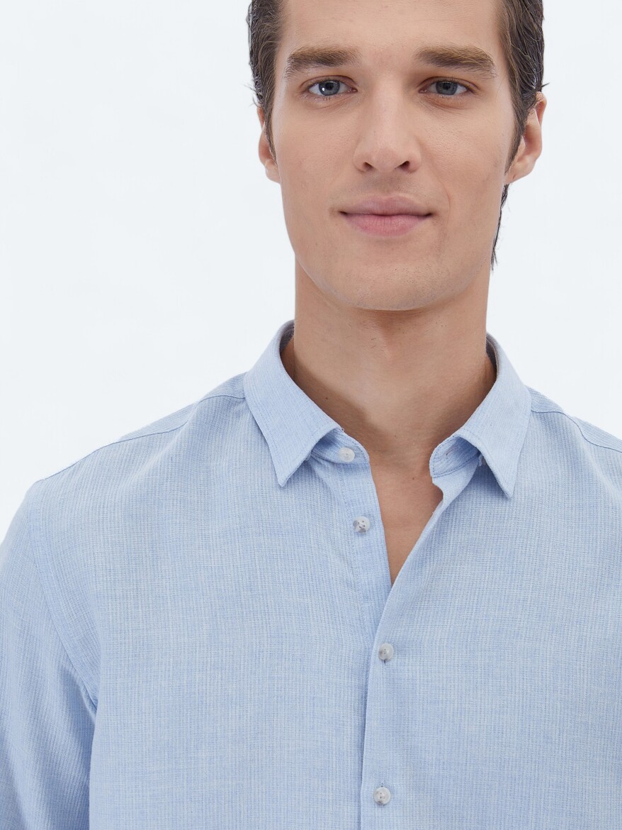 Blue Plain Regular Fit Weaving Casual Cotton Blended Shirt - 4