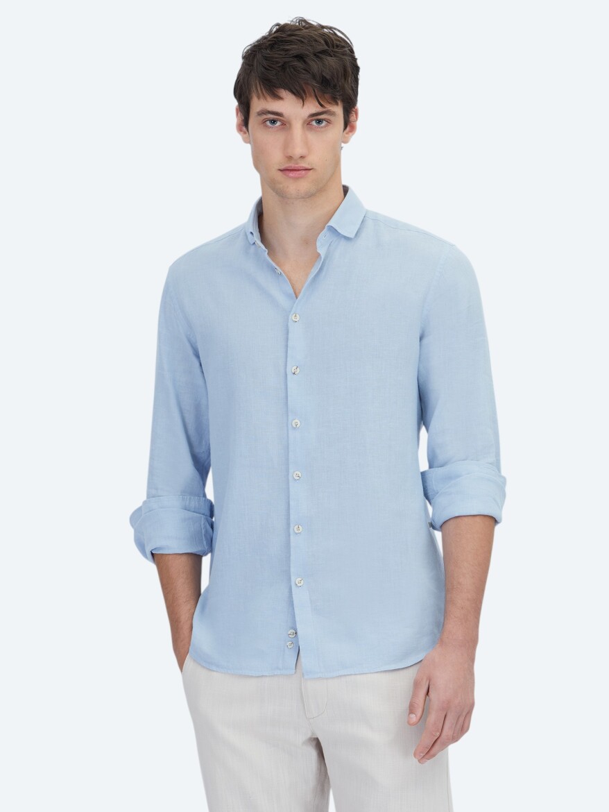 Blue Plain Regular Fit Weaving Casual Cotton Blended Shirt 