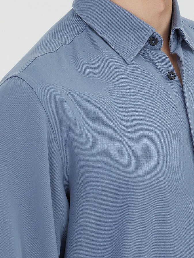 Blue Regular Fit Weaving Casual Shirt - 4
