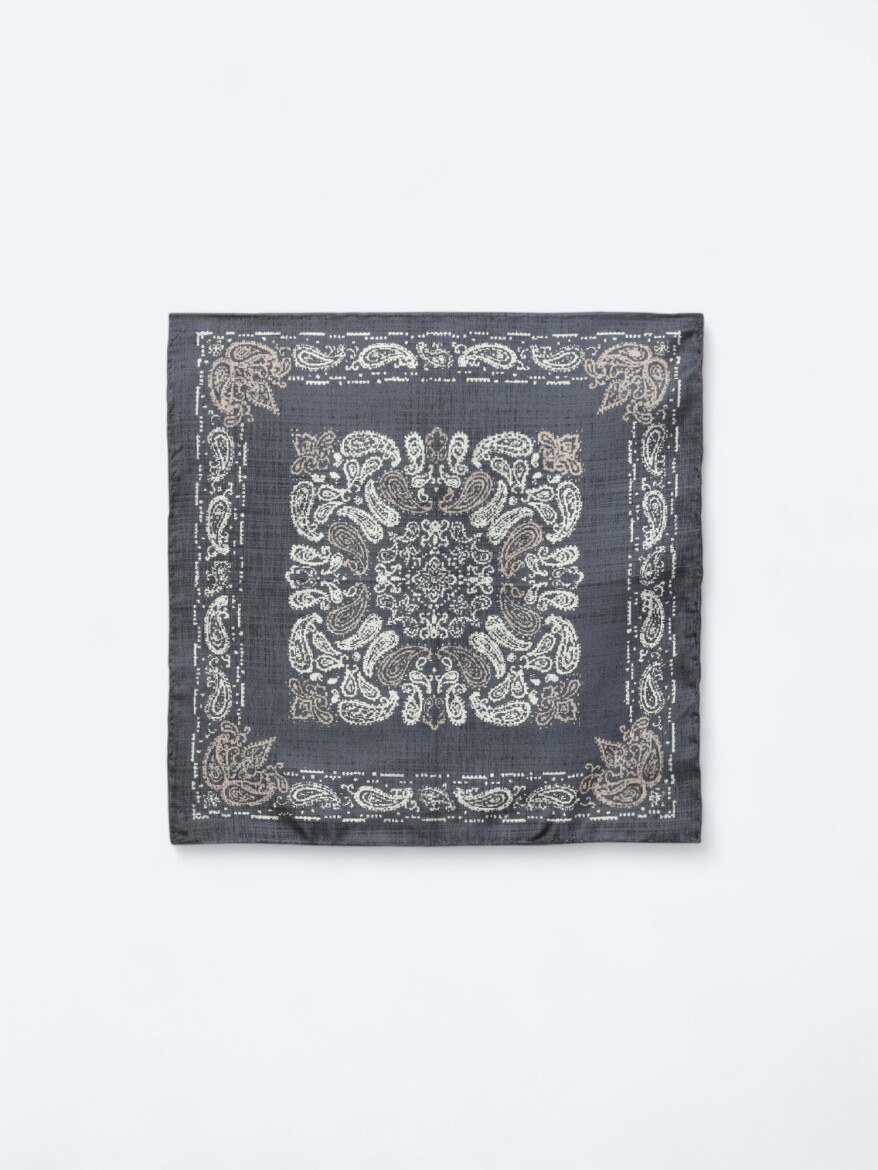 Brown Handkerchief - KİP