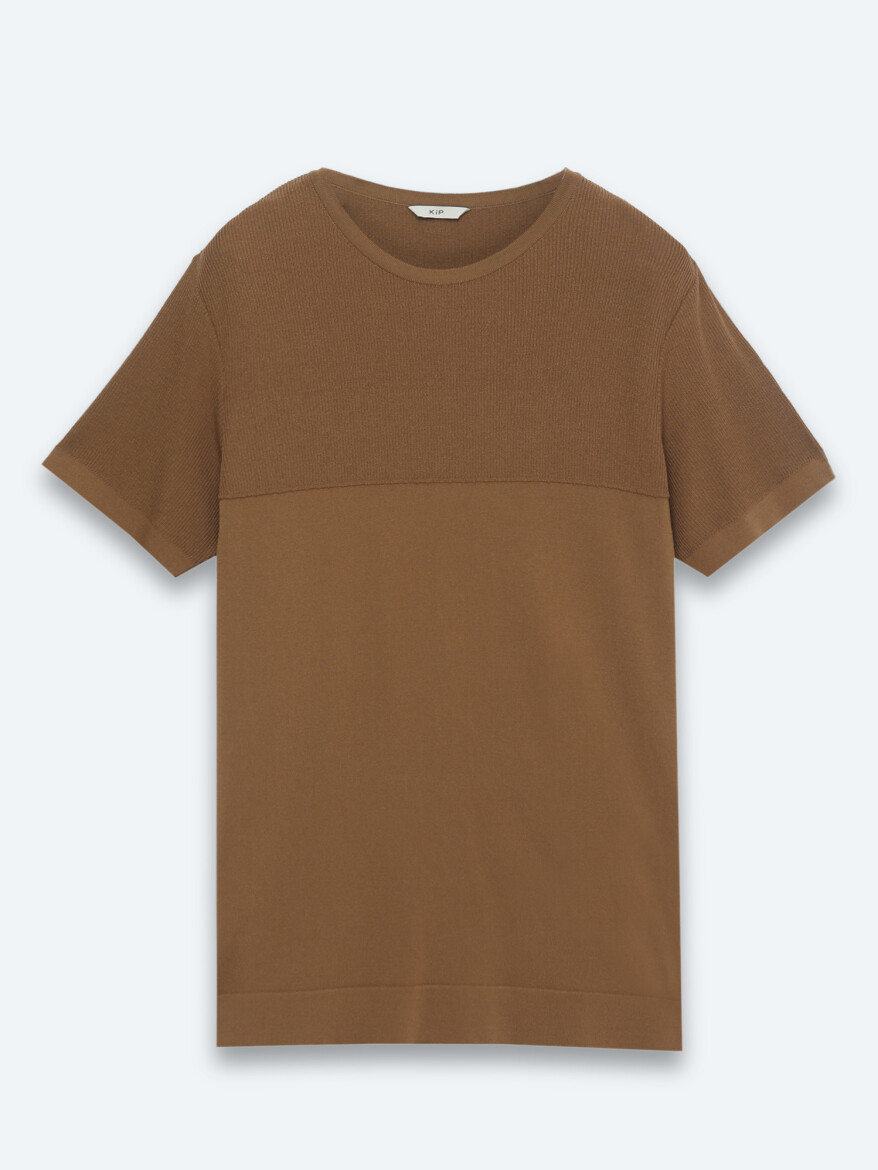 Brown Knitwear - 10