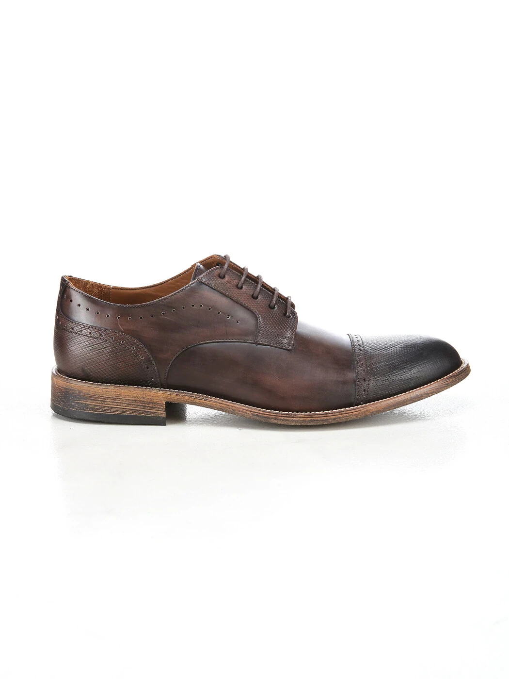 Brown Leather Casual Shoes - 1
