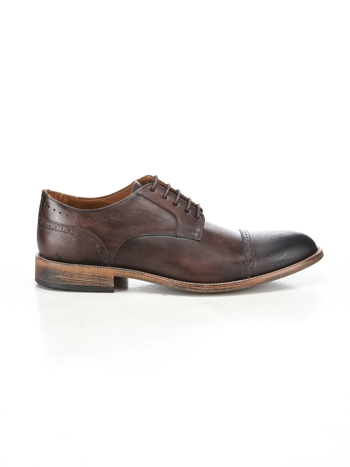 Brown Leather Casual Shoes - 1