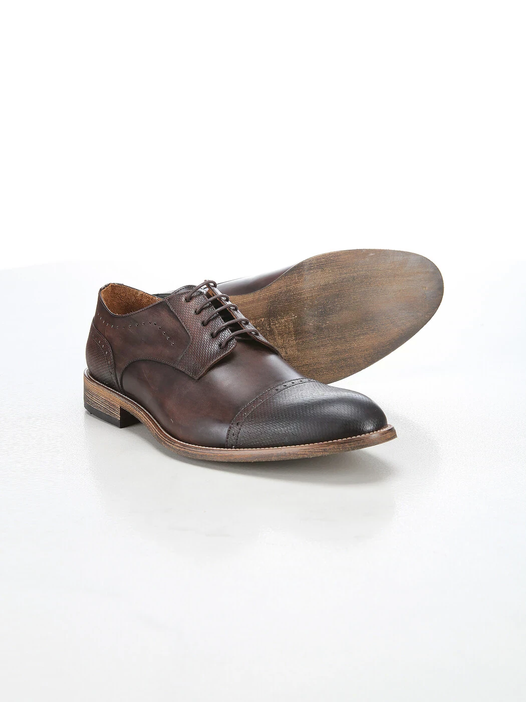 Brown Leather Casual Shoes - 3