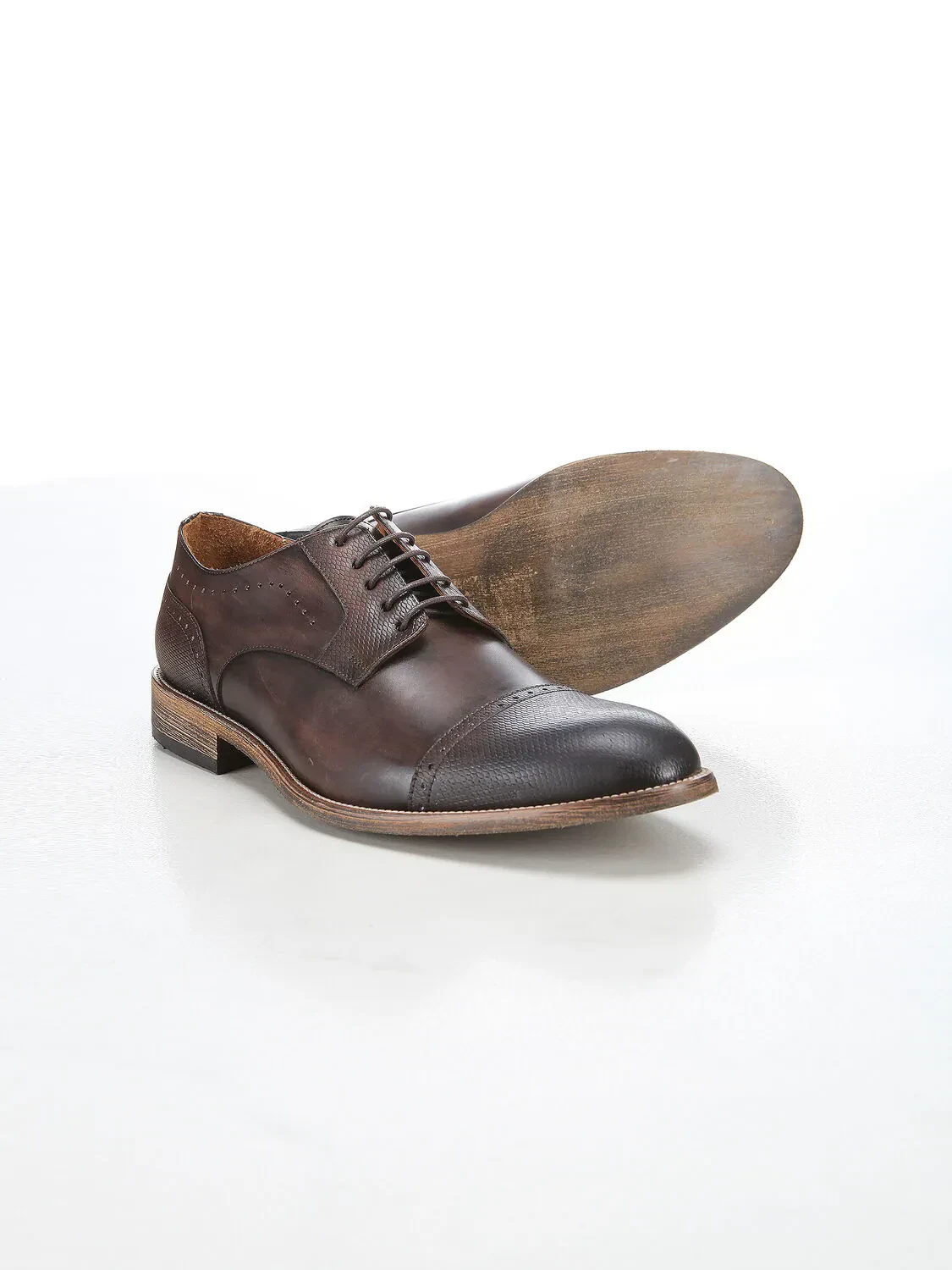 Brown Leather Casual Shoes - 3