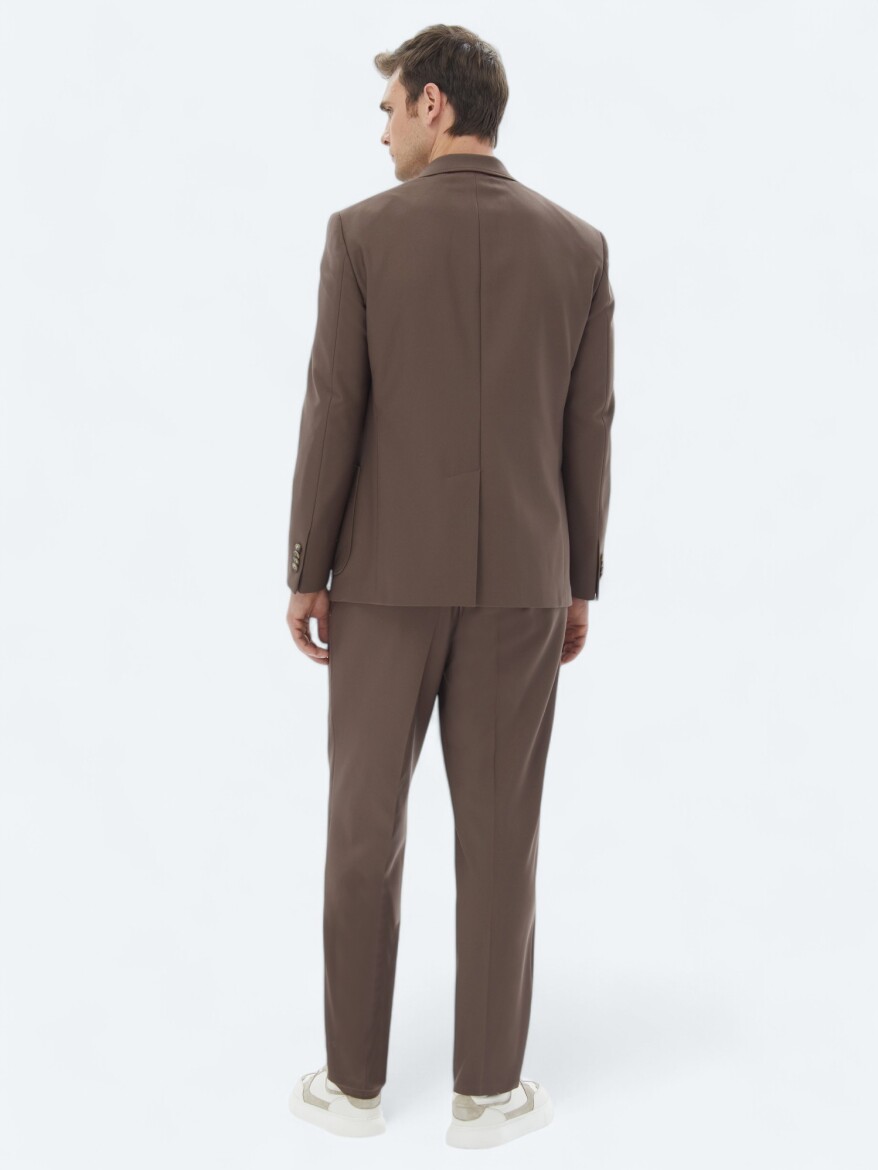 Brown Plain Comfort Fit Suit - 6