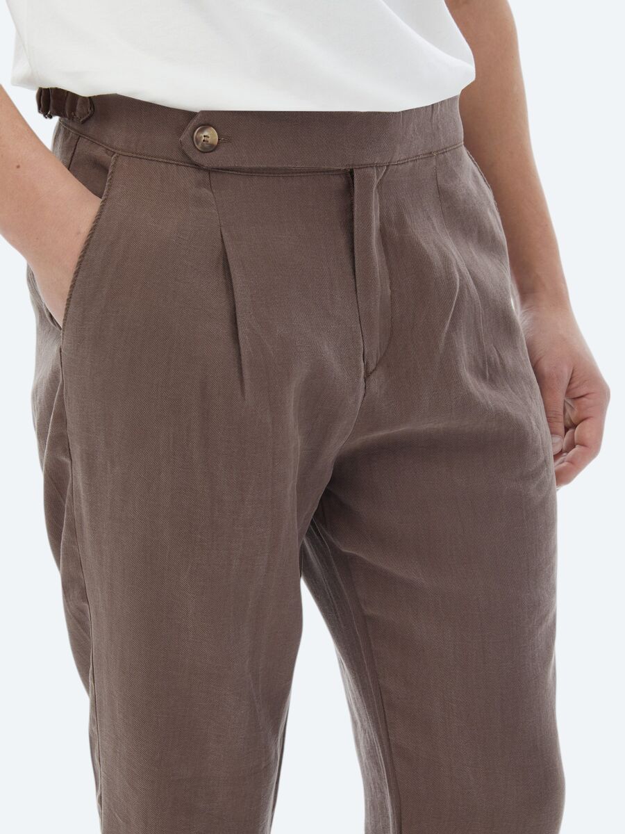 Brown Weaving Carrot Fit Casual Trousers - 3