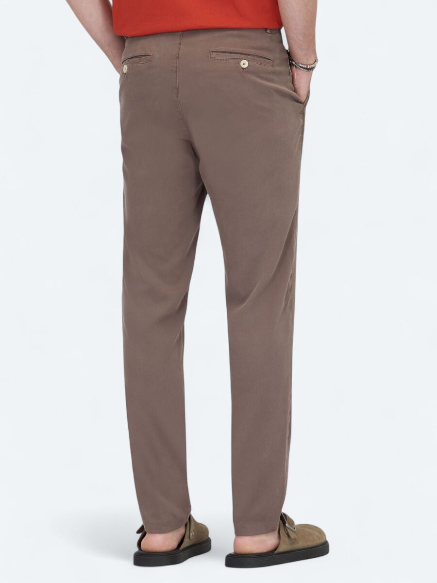 Brown Weaving Jogging Fit Casual Cotton Blended Trousers - 4
