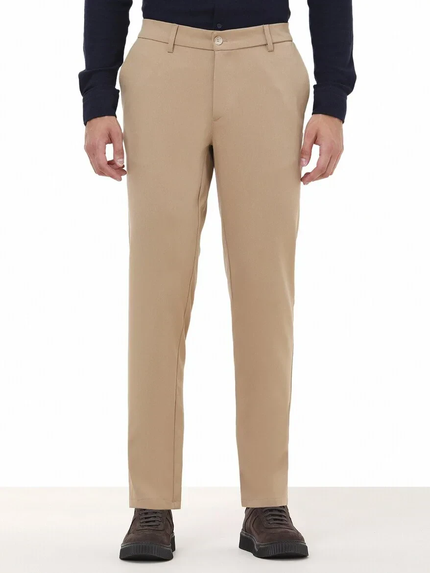 Buff Weaving Jogging Fit Casual Trousers - 1
