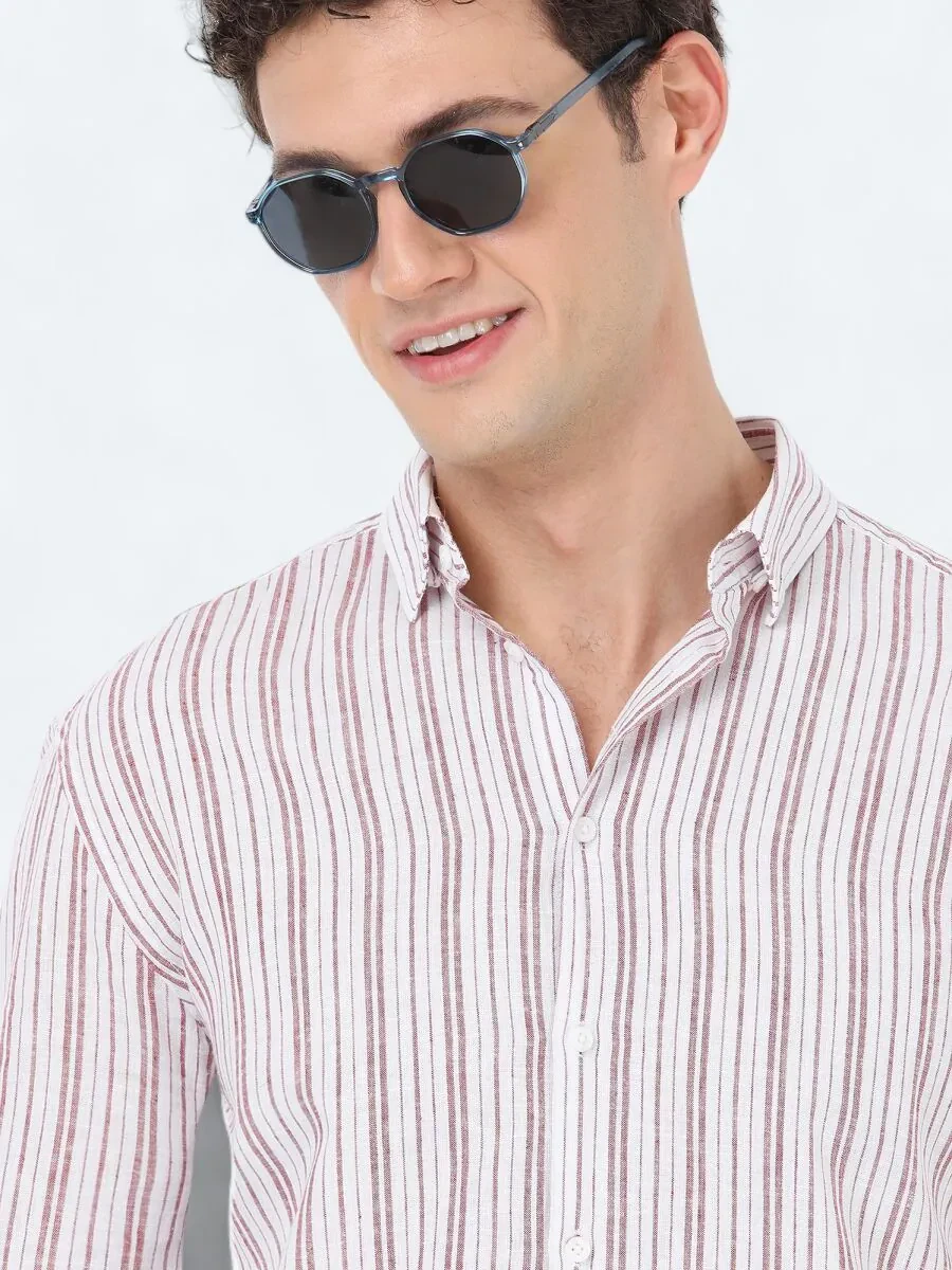 Burgundy Regular Fit Weaving Casual Cotton Blended Shirt - 1