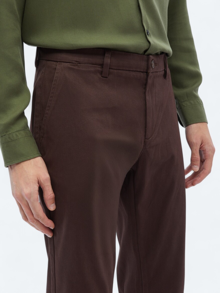 Dark Brown Weaving Regular Fit Casual Cotton Blended Trousers - 3