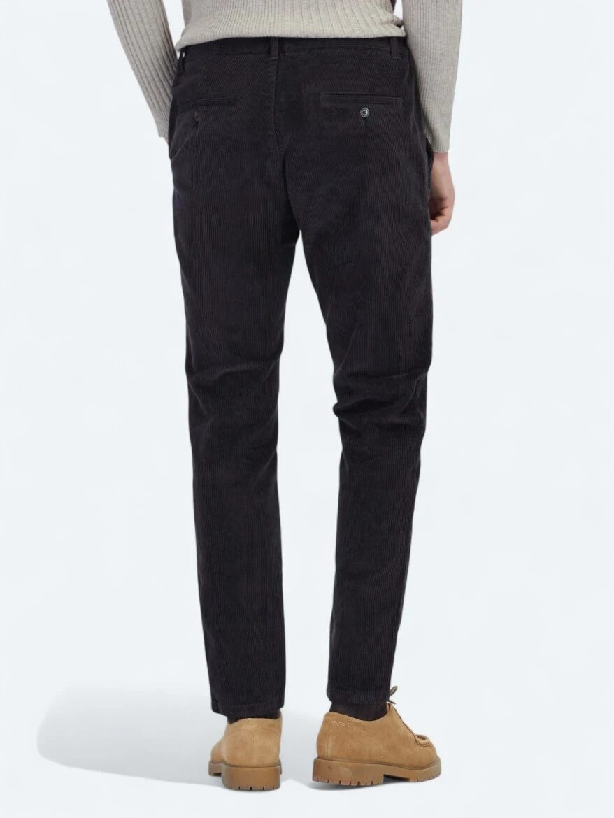 Dark Grey Weaving Jogging Fit Casual Cotton Blended Trousers - 4