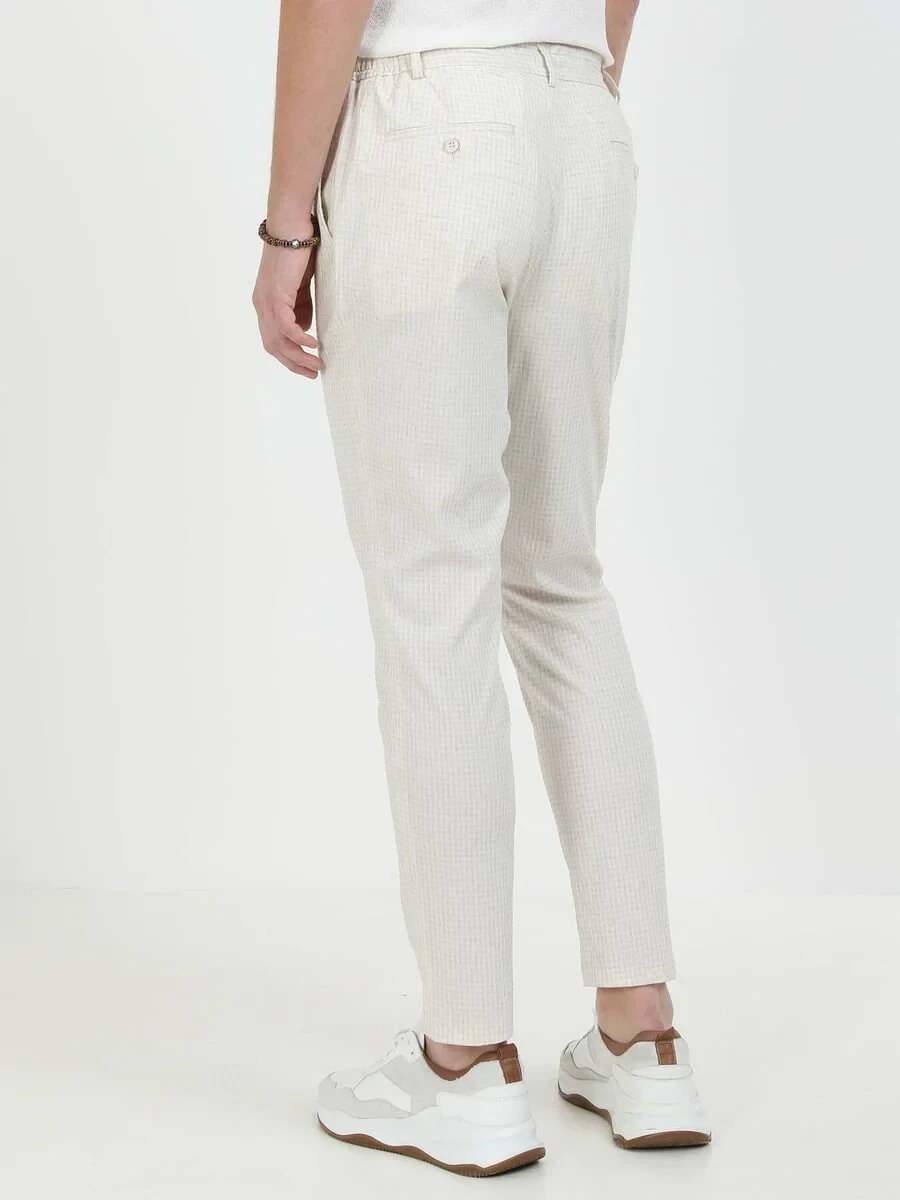 Ecru Checkered Modern Fit Linen Blended Suit - 13
