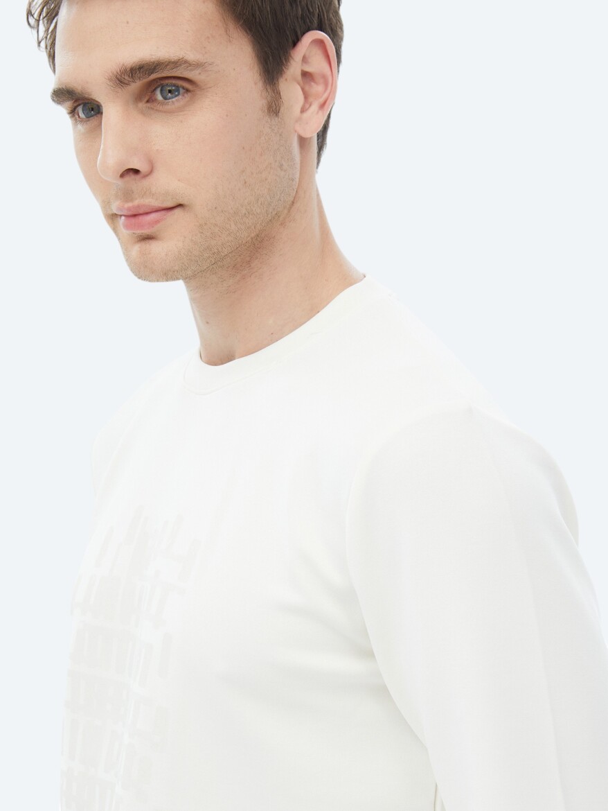 Ecru Crew Neck Printed Sweatshirt - 5