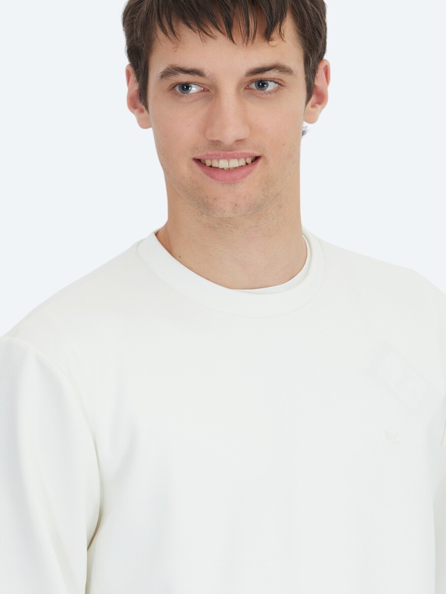 Ecru Crew Neck Sweatshirt - 4