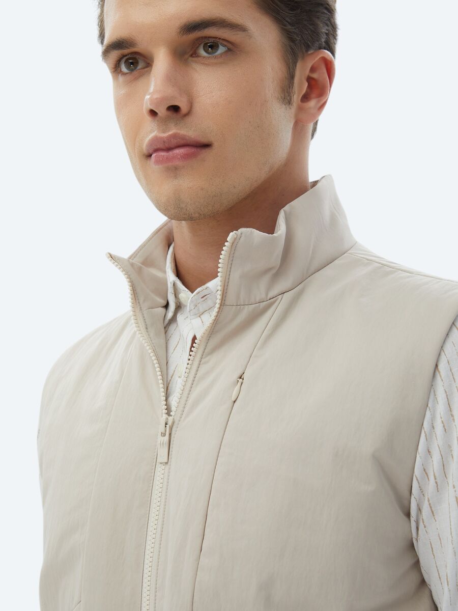 Ecru Regular Fit Turtleneck Casual Weaving Puffer Vest - 2