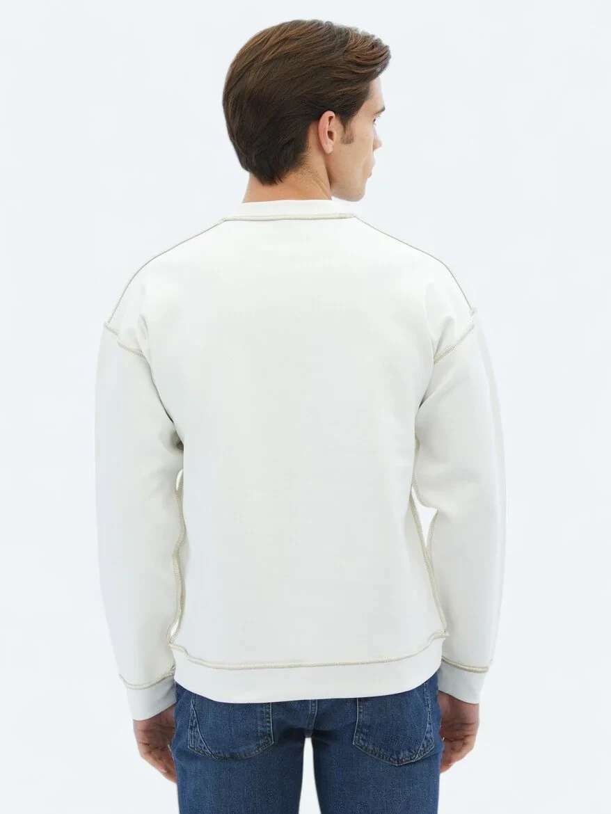 Ekru Bisiklet Yaka Baskılı Çift Taraflı Sweatshırt - 10