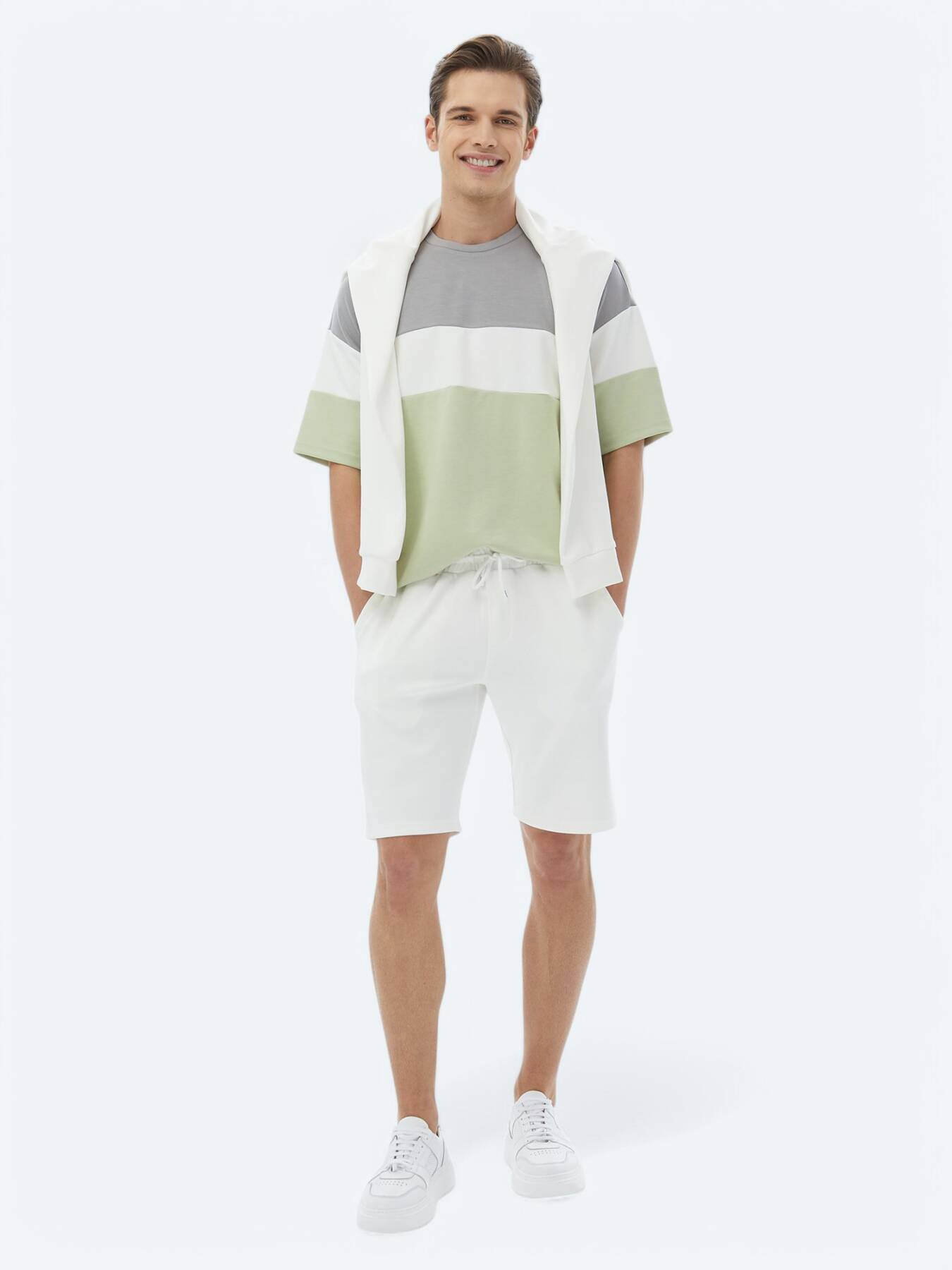 Ekru Düz Örme Jogging Fit Casual Bermuda