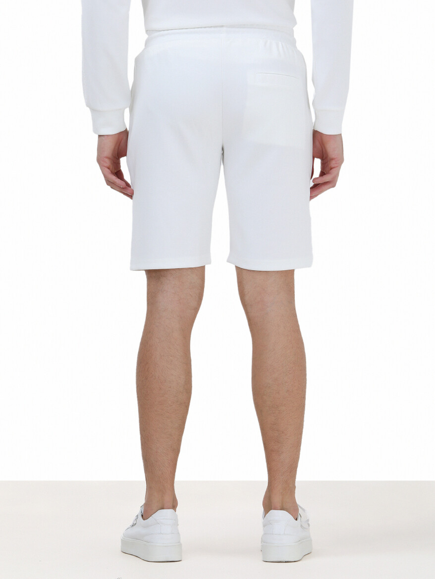 Ekru Düz Örme Jogging Fit Spor Bermuda - 2