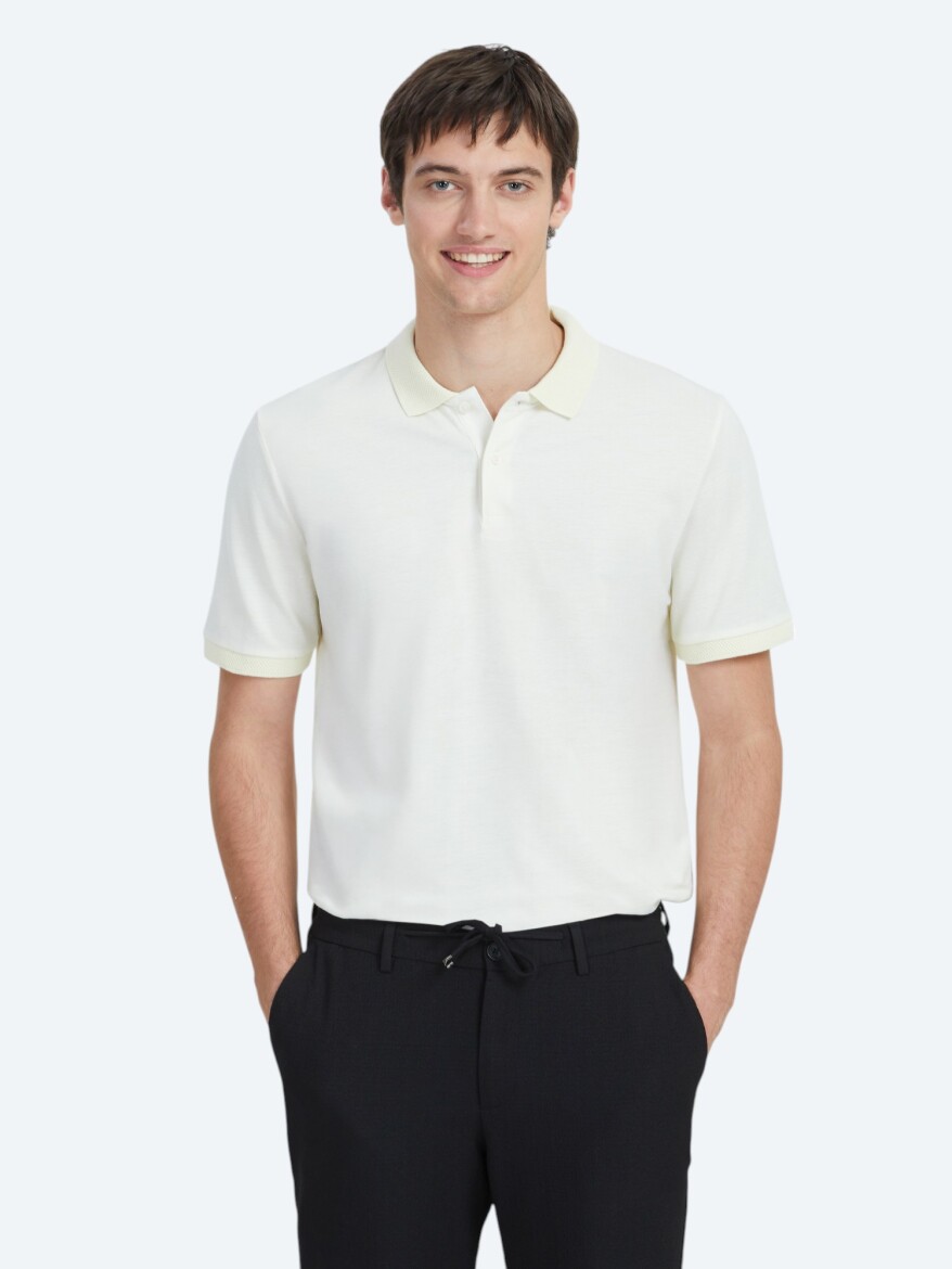 Ekru Polo Yaka %100 Pamuk T-Shirt - KİP