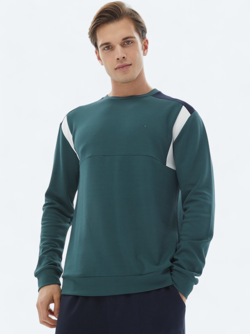 Green Crew Neck Plain Sweatshirt 