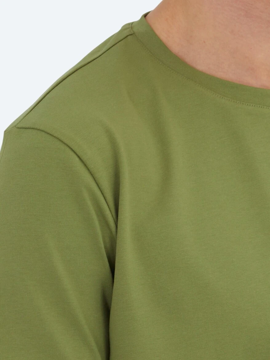 Green Plain Crew Neck Cotton Blended T-Shirt 