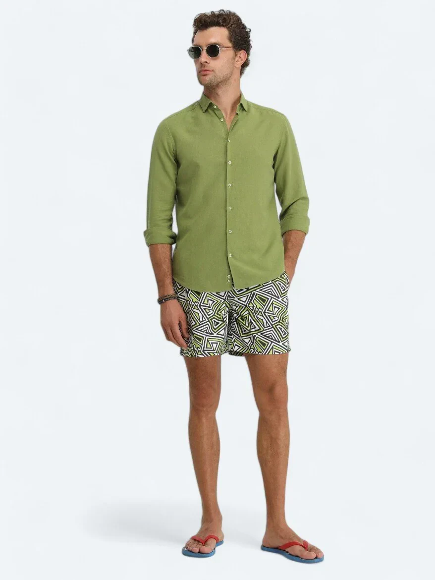 Green Plain Regular Fit Weaving Casual Cotton Blended Shirt - 2