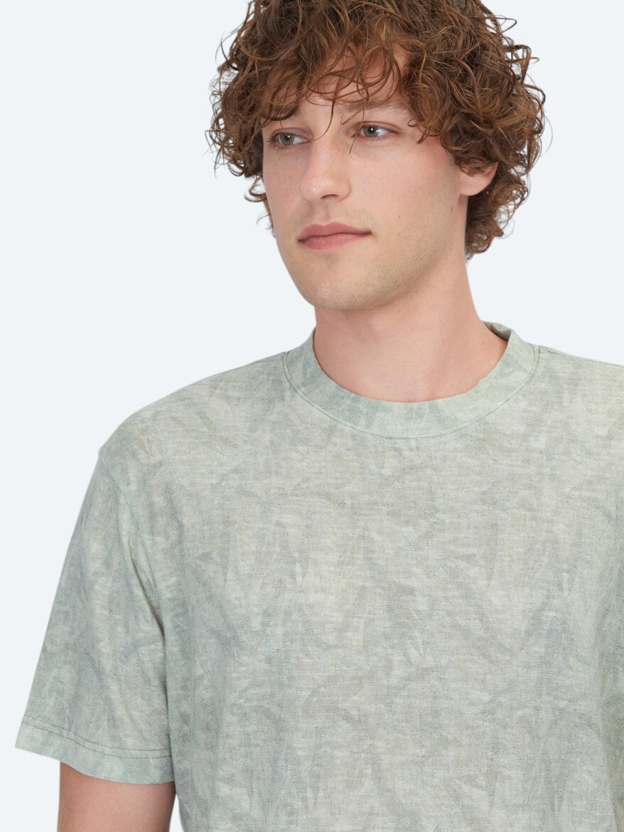 Green Printed Cotton Blended T-Shirt - 3