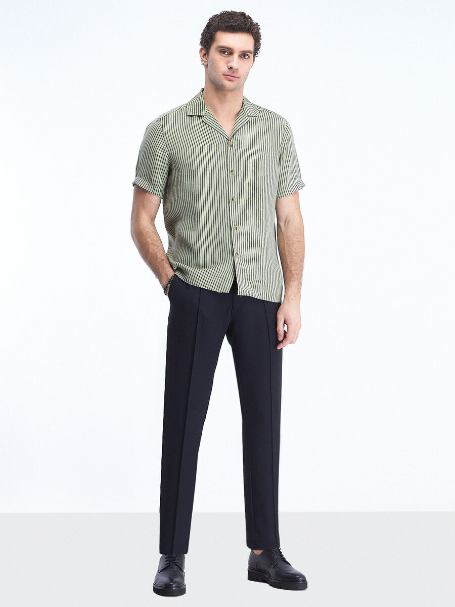 Green Striped Regular Fit Weaving Casual Shirt - 2