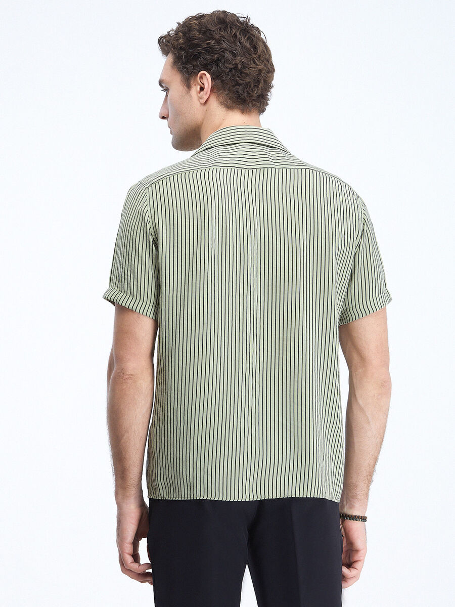 Green Striped Regular Fit Weaving Casual Shirt - 4