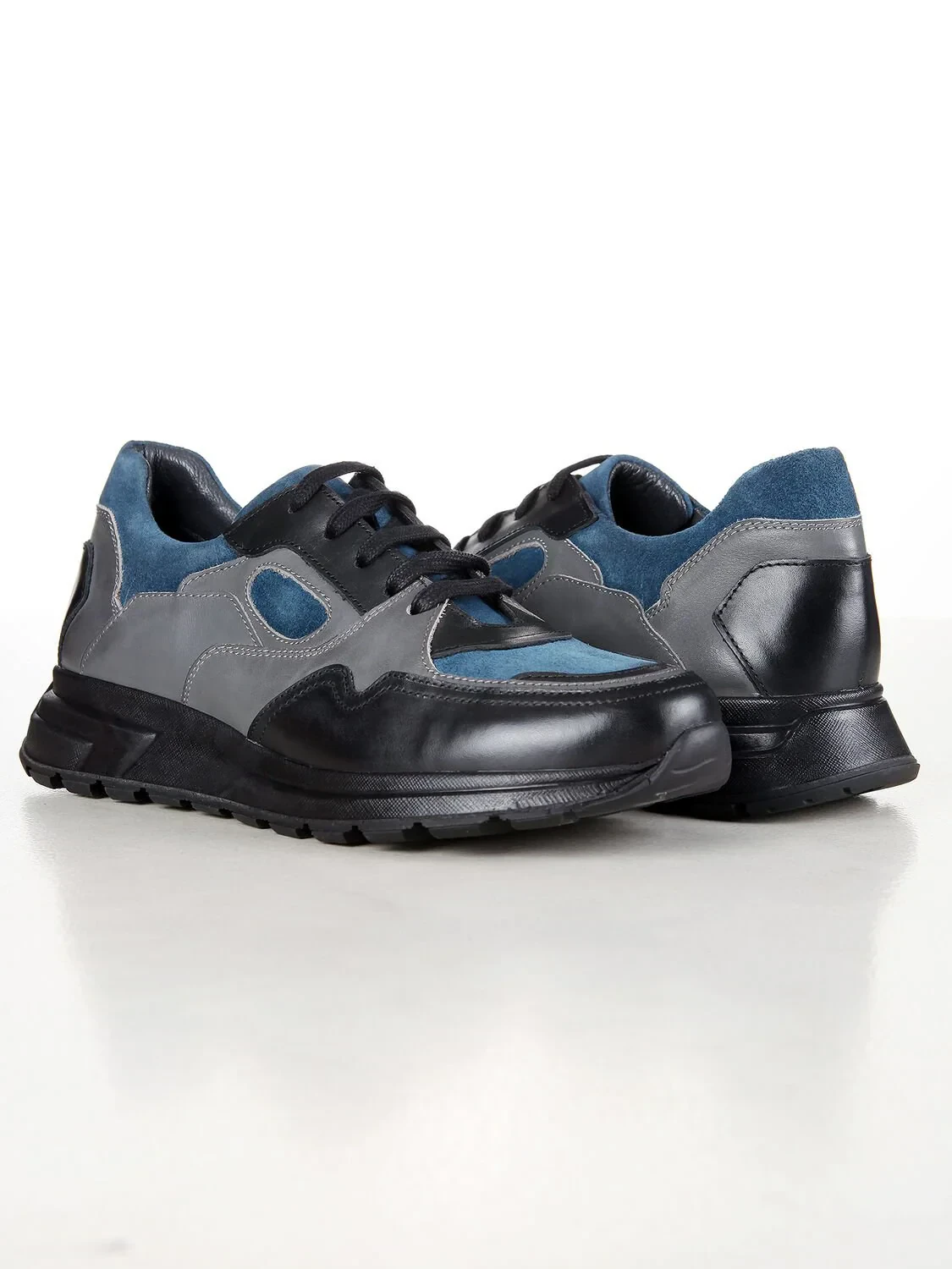 Grey Leather Sneaker - 3