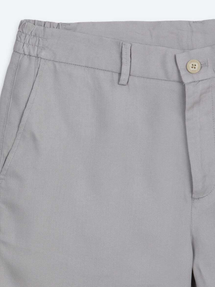 Grey Material Jogging Fit Casual Bermuda - 7