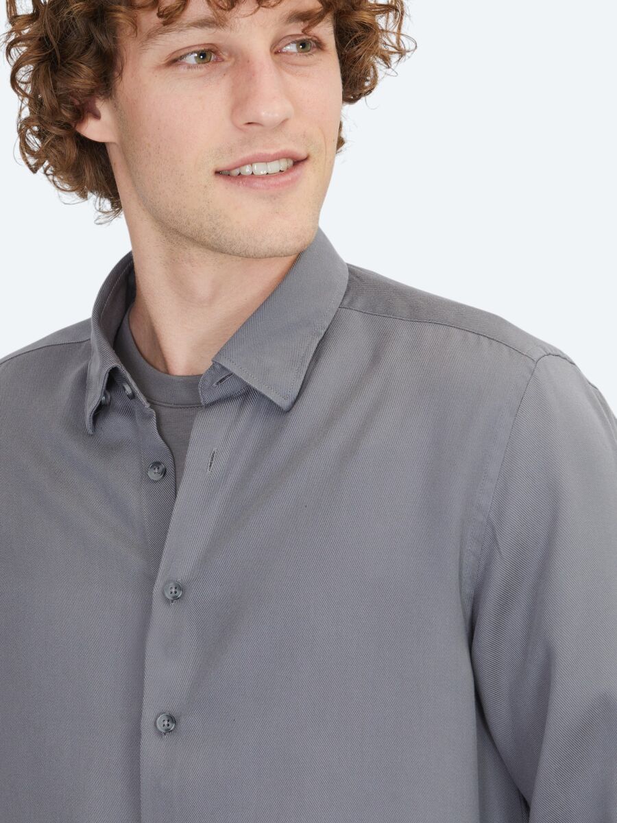 Grey Plain Regular Fit Weaving Casual Shirt - 4