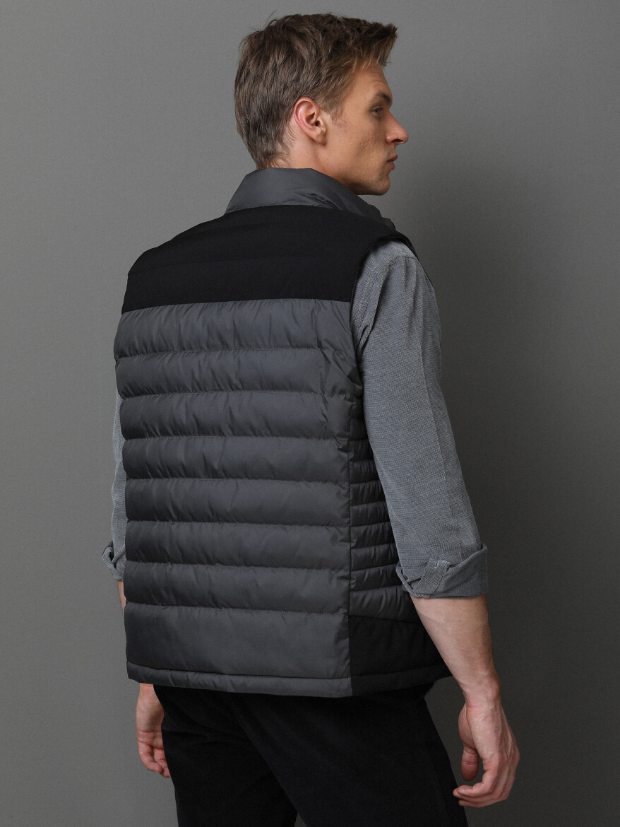Grey Regular Fit Turtleneck Casual Weaving Puffer Vest - 5