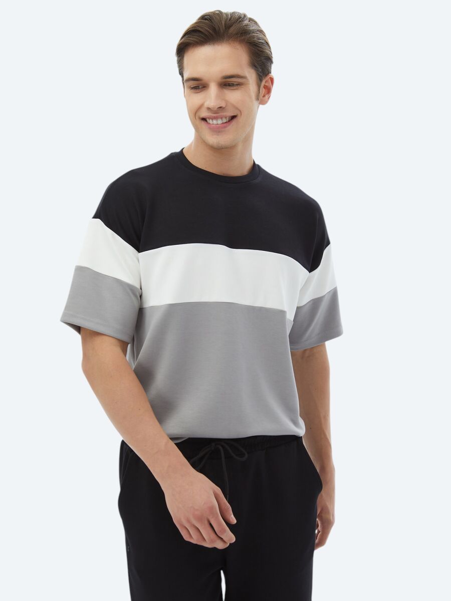 Grey Striped Crew Neck T-Shirt - 4