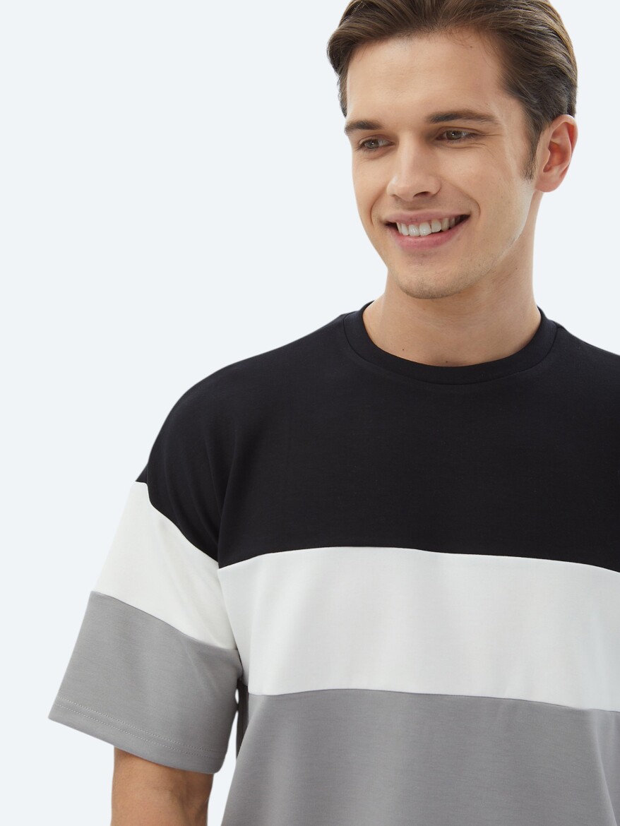 Grey Striped Crew Neck T-Shirt - 6