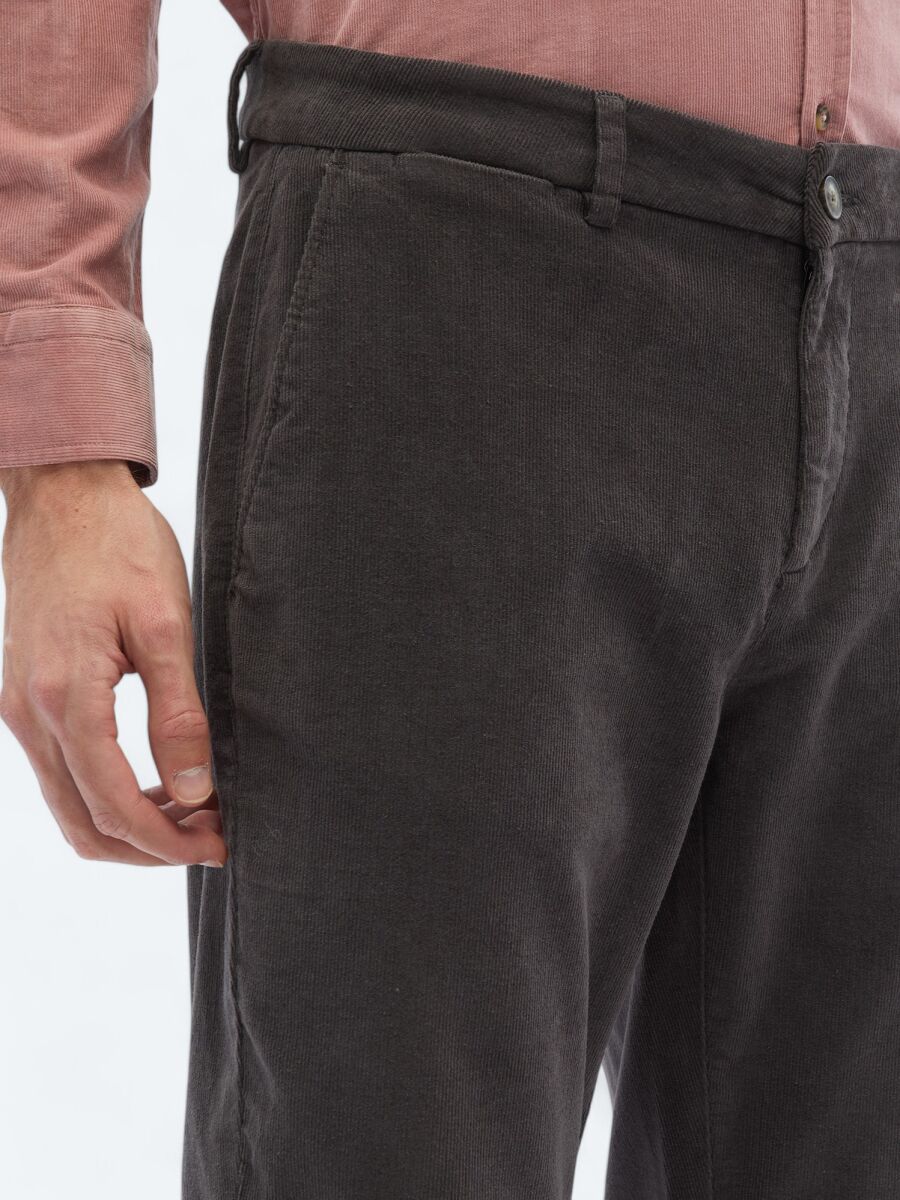 Grey Weaving Regular Fit Casual Cotton Blended Trousers - 3