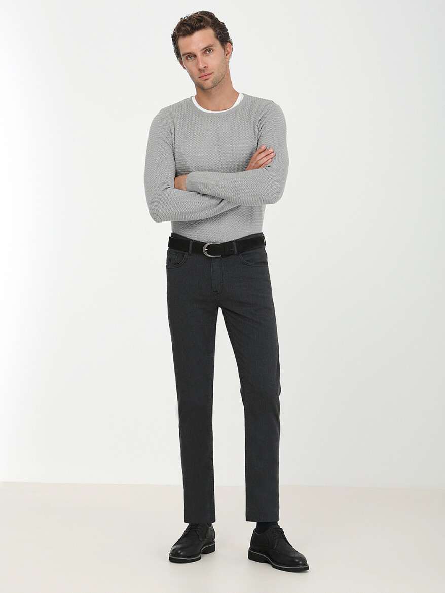 Grey Weaving Slim Fit Casual Cotton Blended Trousers - 2