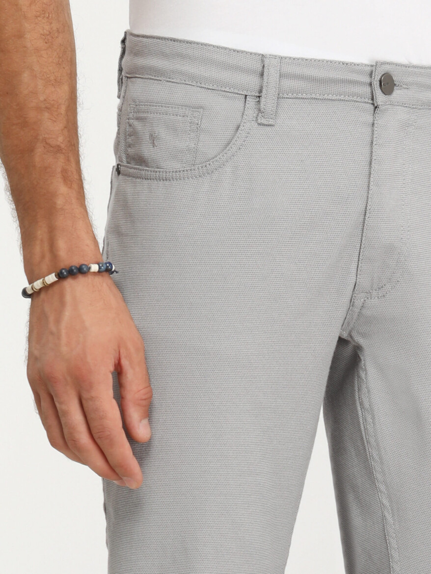 Grey Weaving Slim Fit Casual Cotton Blended Trousers - 3