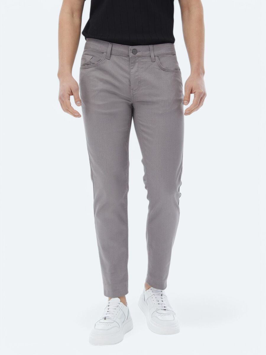 Grey Weaving Slim Fit Casual Cotton Blended Trousers - 2