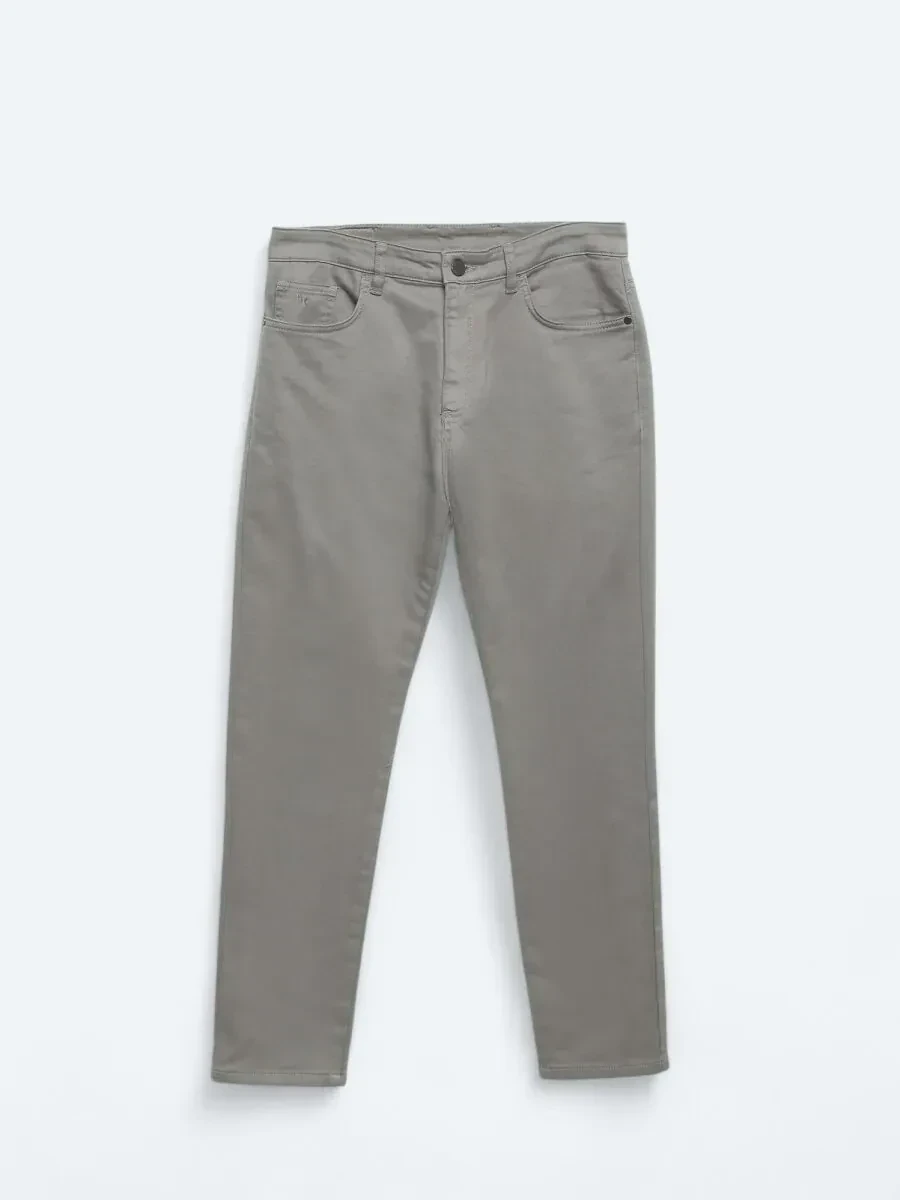 Grey Weaving Slim Fit Casual Cotton Blended Trousers - 5