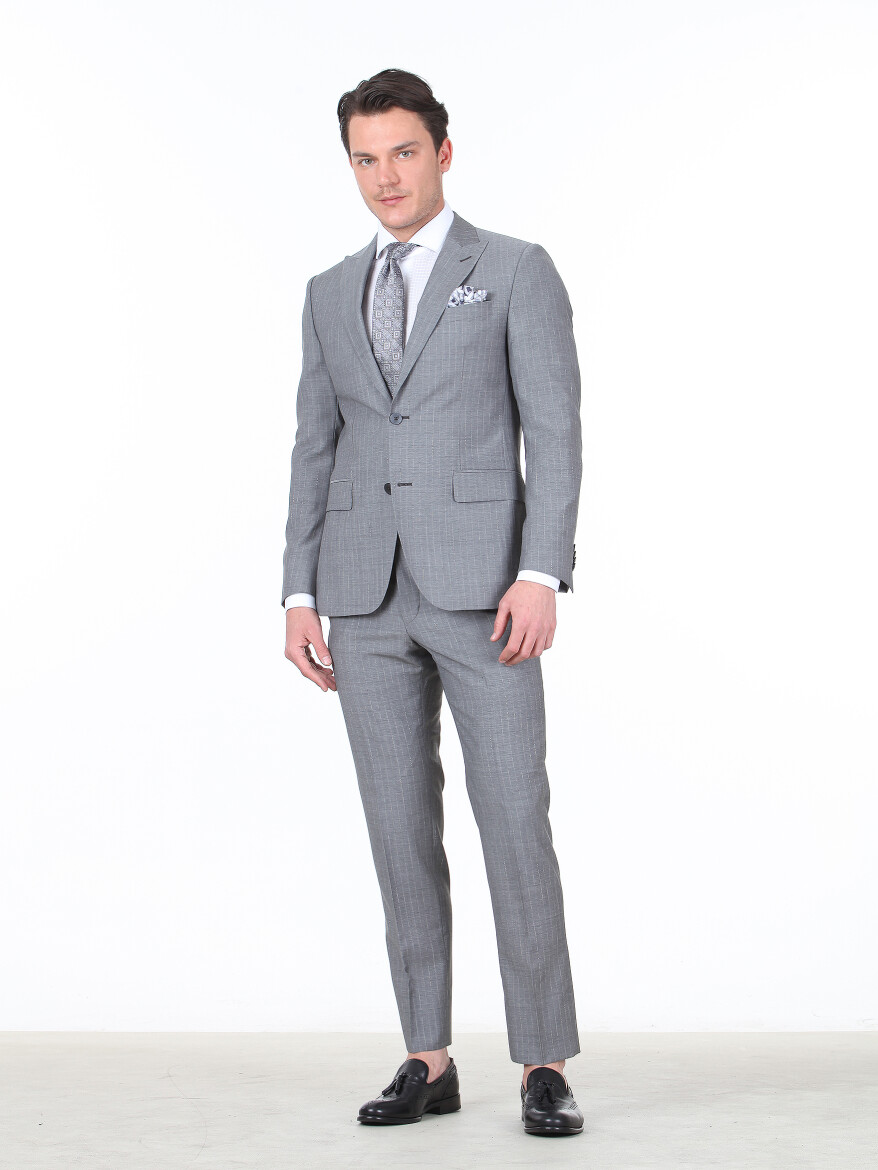 Gri Çizgili Modern Fit %100 Yün Takım Elbise - 2