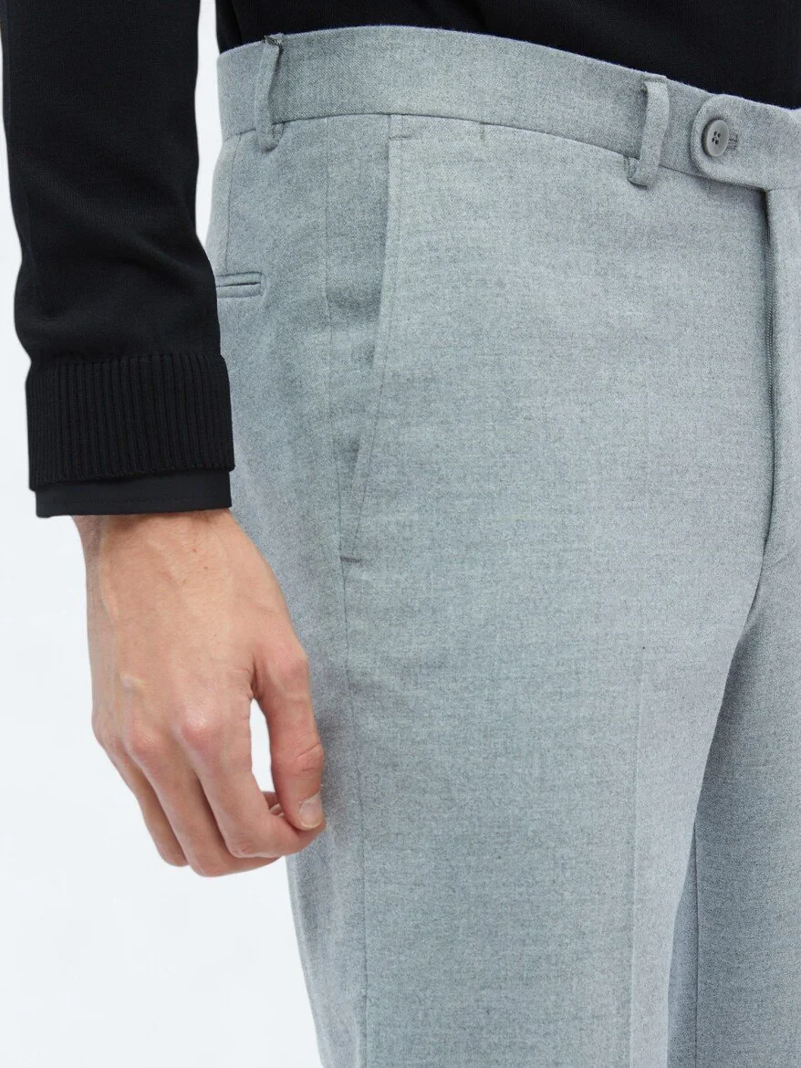 Gri Düz Dokuma Fitted Fit Klasik Pantolon 