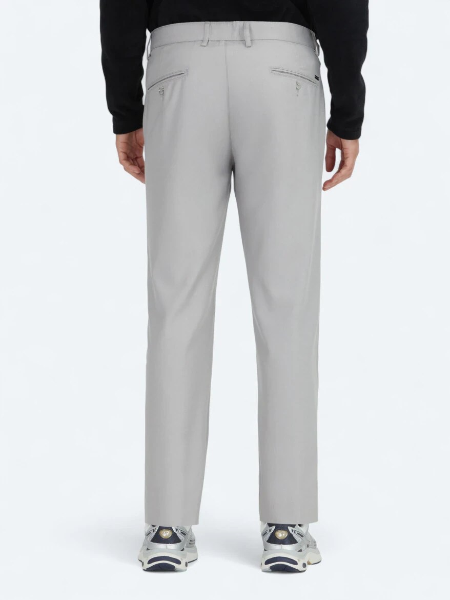 Gri Düz Dokuma Regular Fit Casual Pantolon - 4