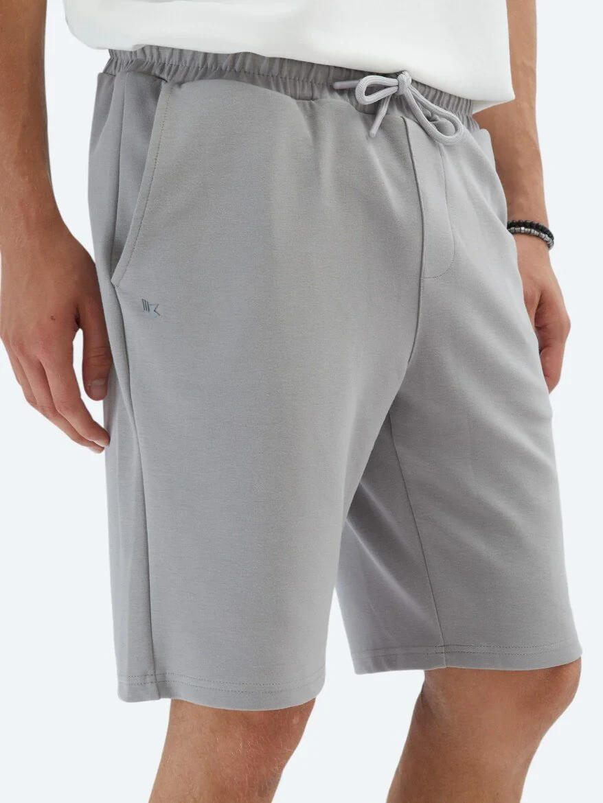 Gri Düz Örme Jogging Fit Spor Bermuda 